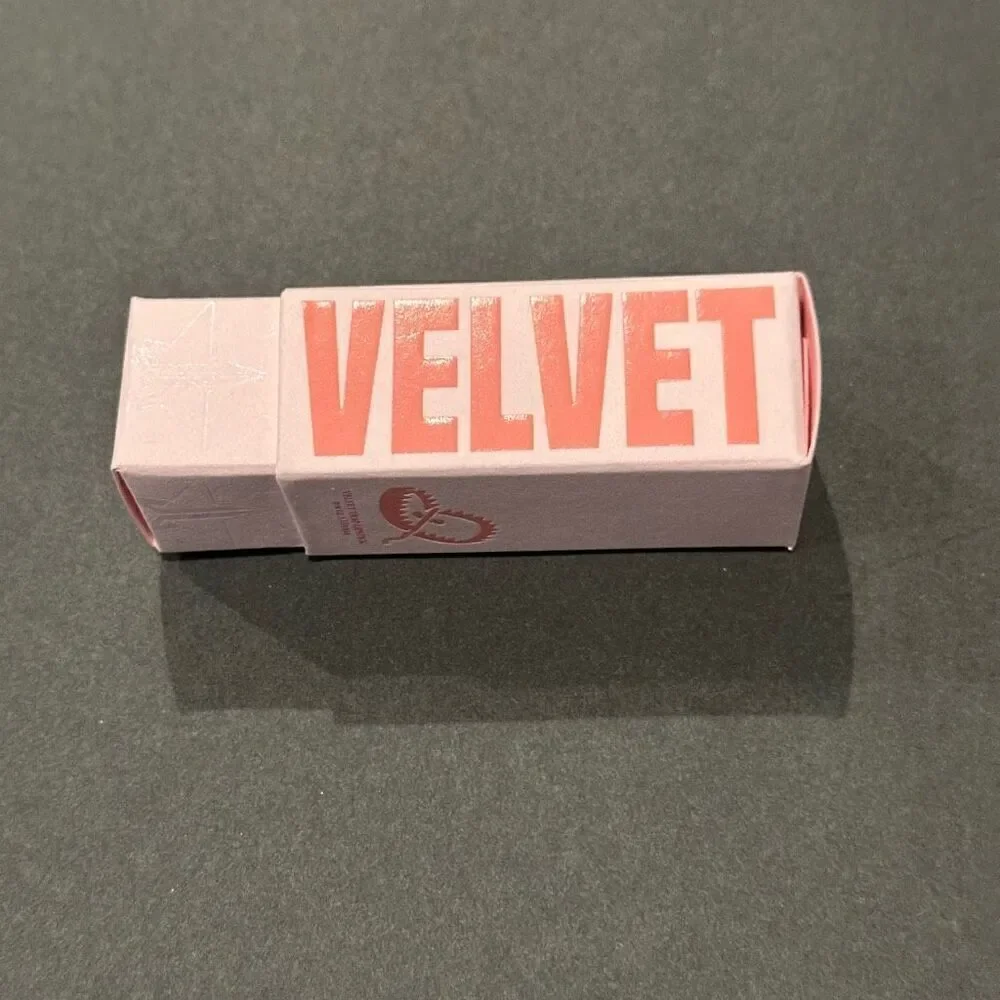 Jeffree Star *NEW* lipstick “WYOMING ICED TEA” Velvet Trap full size